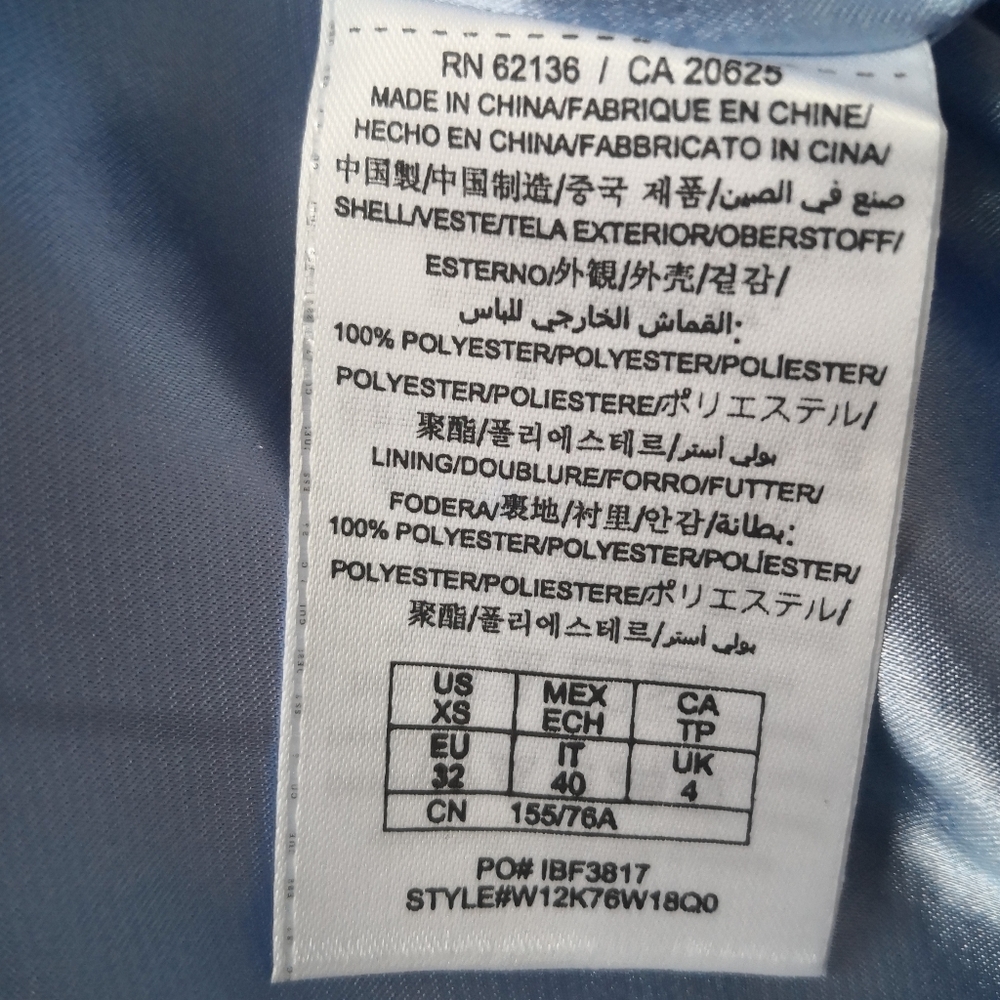 GUESS Traveler Dress - Picture 9 of 9
